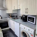 Apartment Atuairehome Mia I Azul Burgo